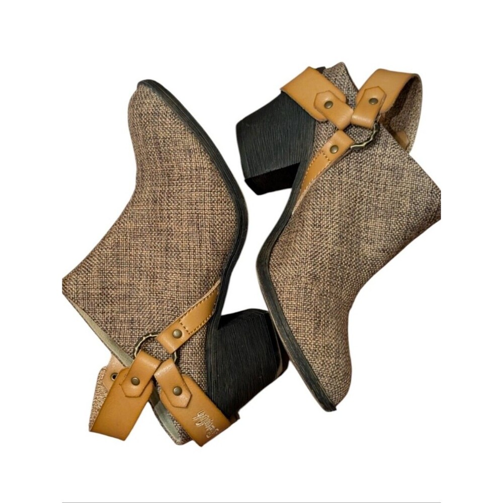 Blowfish Malibu Santi canvas ankle Booties Woven Tan Heeled western Size 8 boho